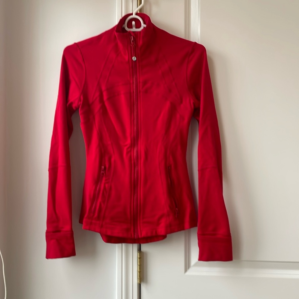 Size 4 lulu jacket.  Firm fitting with a stretch